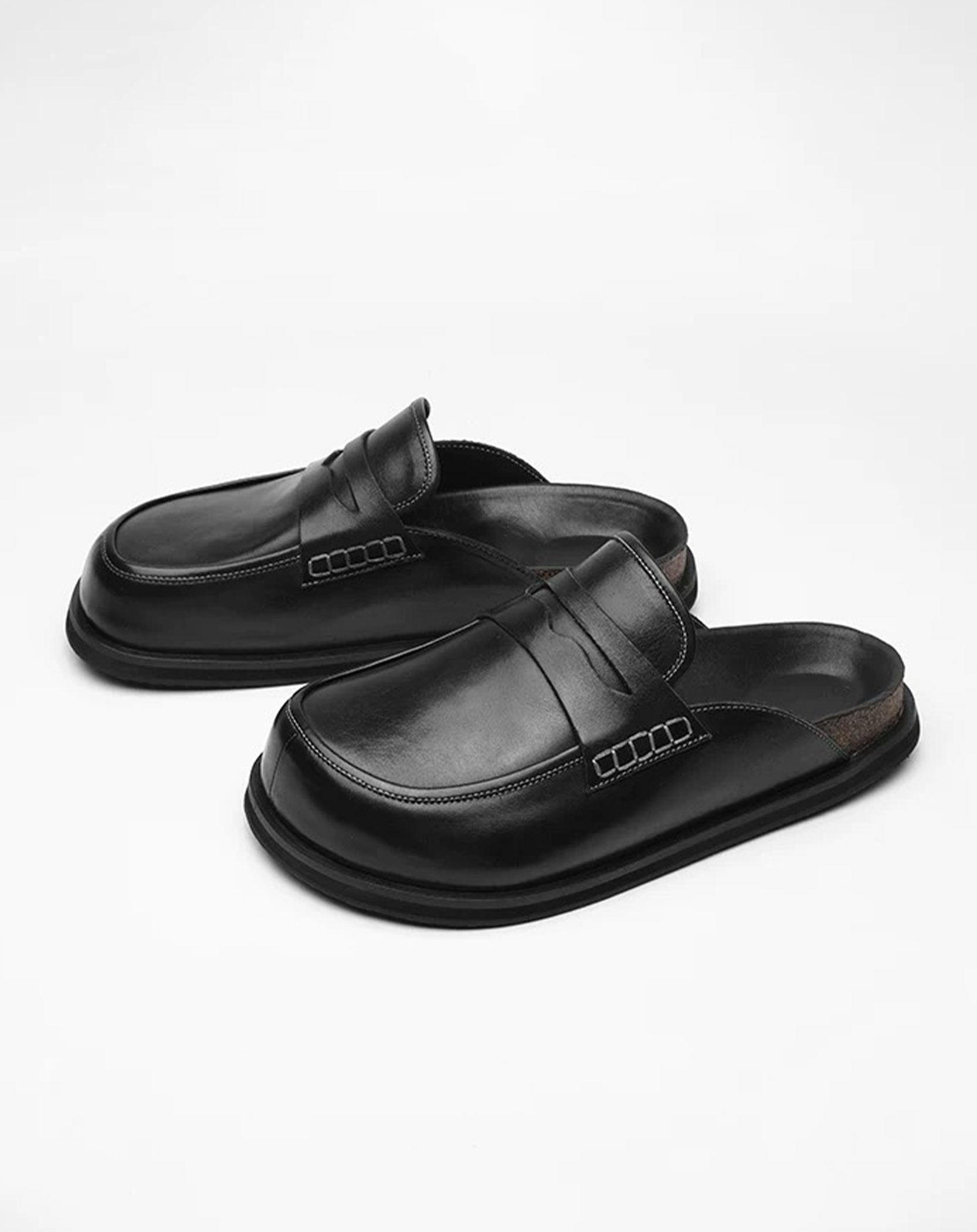 OFF-WOFEE MULE LOAFERS
