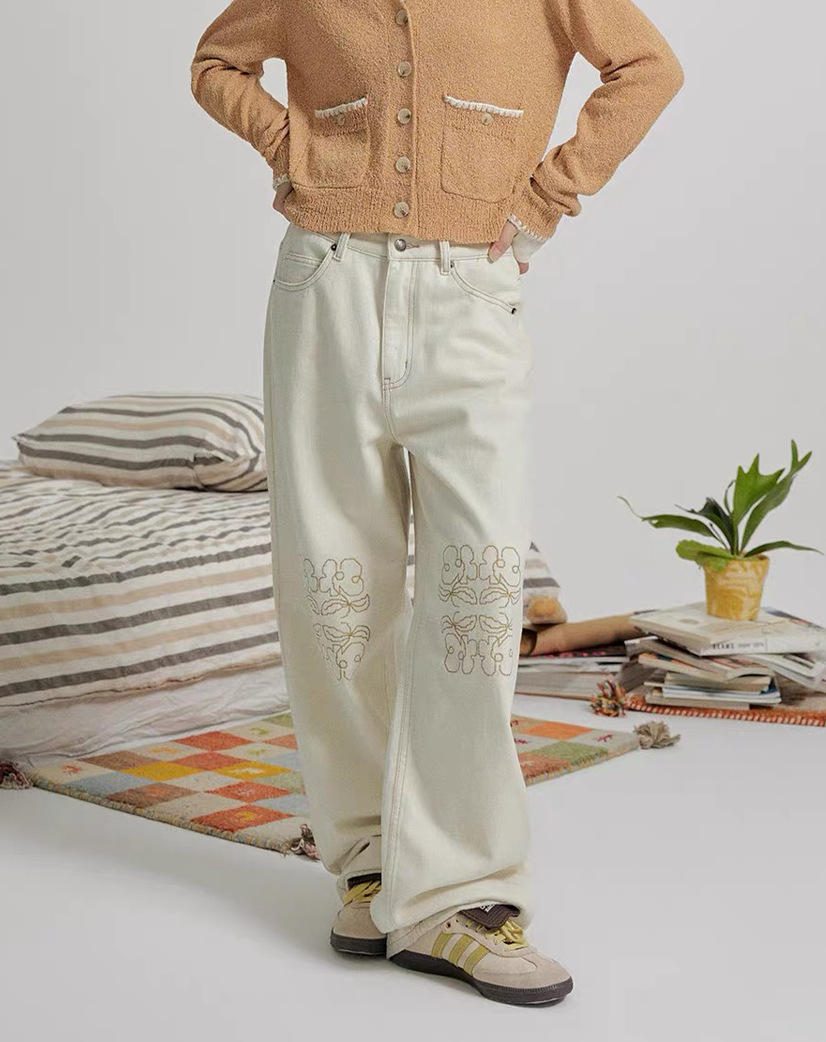 MOST WANTED PANTS