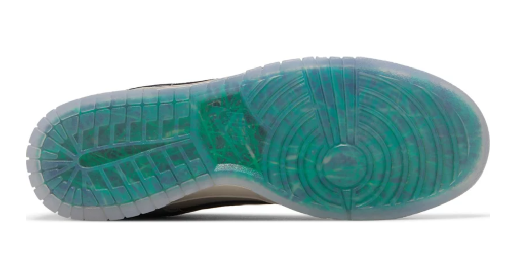 Nike Dunk Low - BACKSTAGE - باك ستيج - BACKSTAGE باك ستيج your go-to destination for discovering the finest brands that cater to every taste and occasion in KSA and Middle East. 